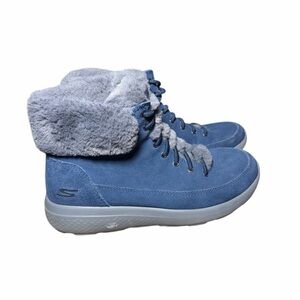 Skechers On The Go Winter Chill faux fur winter boots. Memory foam